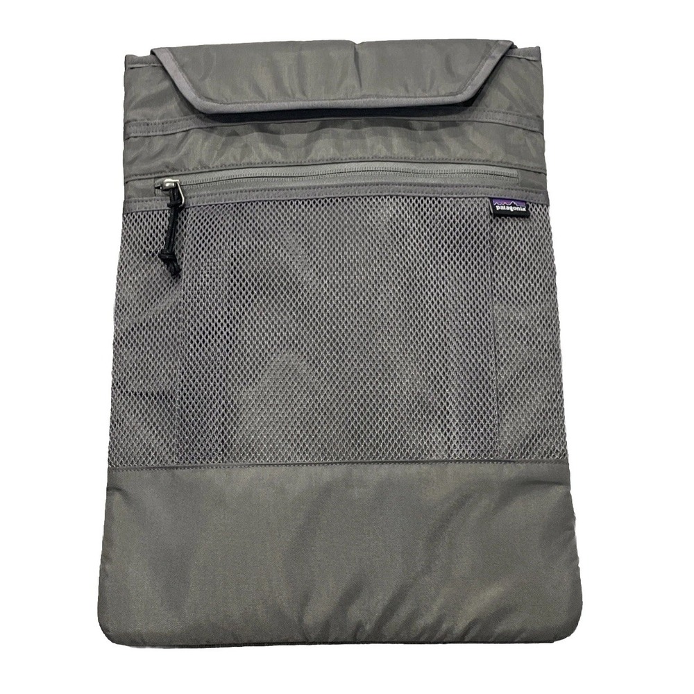 Patagonia Refugio Padded Laptop Tablet Sleeve Gray‎ Mesh Pocket 15" L x 11" W
